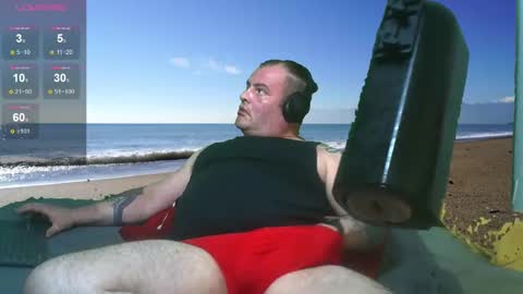 Snapshot of bongolian chatting on December 31, 2024, 11:39 pm SkullBone online show from December 31, 2024, 11:39 pm