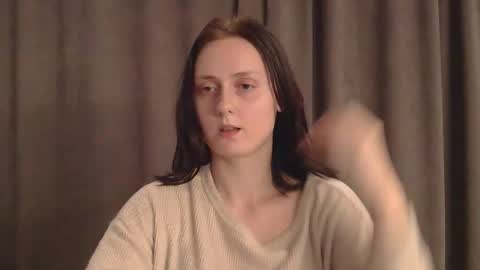 bonne_chance online show from October 12, 2025, 8:08 pm