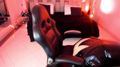 Snapshot of bonnie_an chatting on January 9, 2025, 11:14 am Bonnie online show from January 9, 2025, 11:14 am