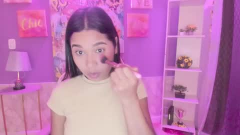 Snapshot of bonnie_benet chatting on December 6, 2024, 11:00 am Bonnie online show from December 6, 2024, 11:00 am