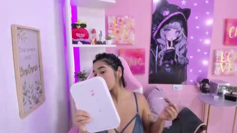 Snapshot of bonnie_benet chatting on November 3, 2025, 10:53 pm Bonnie online show from November 3, 2025, 10:53 pm