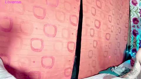 Snapshot of bonnie_x_wizkha chatting on November 15, 2025, 6:59 pm Britanly Brow y Wiz KhalBrian online show from November 15, 2025, 6:59 pm