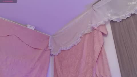   online show from September 21, 2025, 11:50 pm