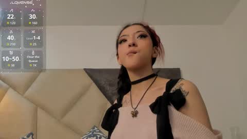   online show from September 27, 2025, 12:15 am