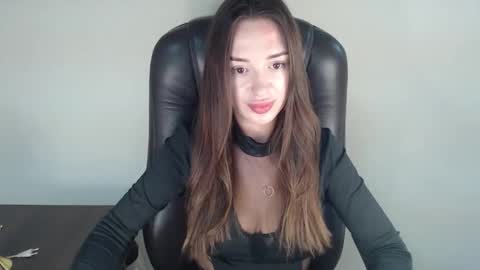 Bonnie online show from October 2, 2025, 7:37 am