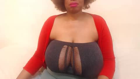 boobyqueen online show from January 13, 2025, 6:49 am