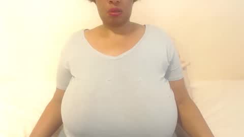 boobyqueen online show from October 8, 2025, 6:00 am