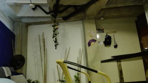 Snapshot of booty_bomb69 chatting on October 30, 2025, 10:54 pm MARIANA online show from October 30, 2025, 10:54 pm