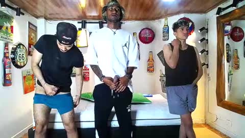 Snapshot of boranget chatting on March 2, 2025, 12:11 pm boranget online show from March 2, 2025, 12:11 pm