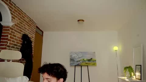 Bream online show from October 21, 2025, 11:22 am