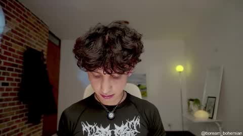 Bream online show from November 26, 2025, 2:07 pm