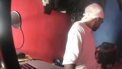 Snapshot of boss_playa98 chatting on February 25, 2025, 12:25 am boss_playa98 online show from February 25, 2025, 12:25 am