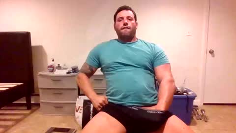 Snapshot of bosslife505050 chatting on November 4, 2025, 8:35 am The Italian Boss  online show from November 4, 2025, 8:35 am