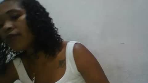 Snapshot of botoelia chatting on December 15, 2025, 11:47 am botoelia online show from December 15, 2025, 11:47 am