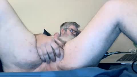 Snapshot of bottombitch44 chatting on December 3, 2024, 2:03 am bottombitch44 online show from December 3, 2024, 2:03 am