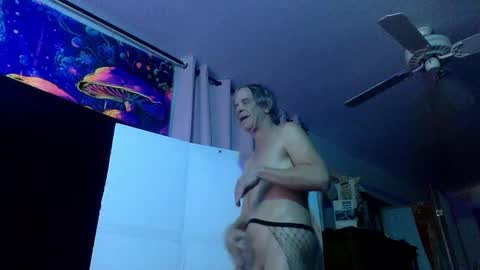 Snapshot of bottomboo7 chatting on January 22, 2025, 12:38 pm Bottomboo7 online show from January 22, 2025, 12:38 pm