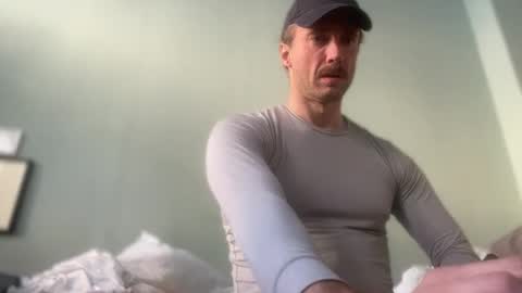 Snapshot of bottommanbln chatting on October 19, 2025, 3:12 pm bottommanbln online show from October 19, 2025, 3:12 pm