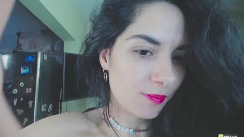 Helen  online show from February 17, 2025, 6:59 pm