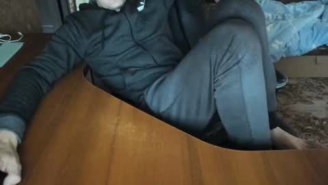 BoyApollon online show from November 21, 2025, 10:25 am