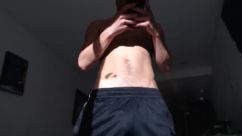 Felipe  online show from November 13, 2025, 12:04 pm