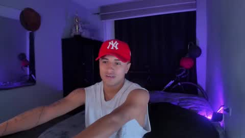 miguel  online show from February 28, 2025, 2:31 am