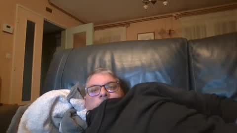 bozo81 online show from September 20, 2025, 5:25 pm