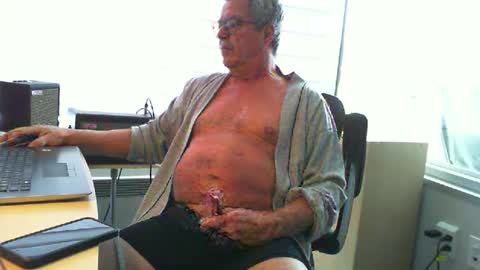 bozou online show from January 7, 2025, 7:17 pm