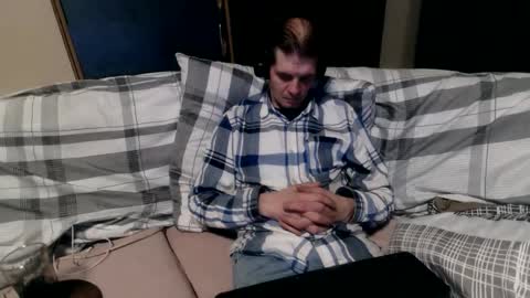 bponie1 online show from September 28, 2025, 1:33 am