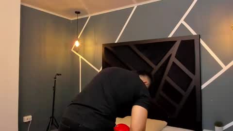 Snapshot of brad_summer chatting on February 14, 2025, 5:14 pm brad summer online show from February 14, 2025, 5:14 pm