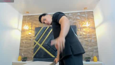 Snapshot of brad_summer chatting on March 11, 2025, 5:13 pm brad summer online show from March 11, 2025, 5:13 pm