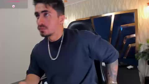 Snapshot of brad_summer chatting on September 15, 2025, 5:24 pm brad summer online show from September 15, 2025, 5:24 pm