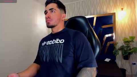 Snapshot of brad_summer chatting on September 30, 2025, 5:29 pm brad summer online show from September 30, 2025, 5:29 pm