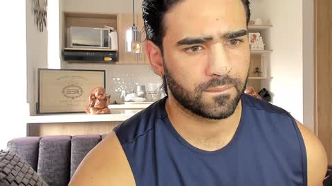 bradleymartin7 online show from January 4, 2025, 5:05 pm