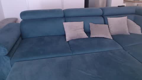 Nick and Molly online show from December 4, 2025, 8:28 pm