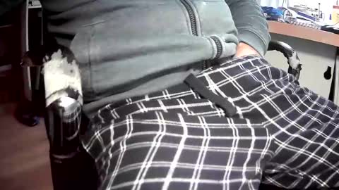 Snapshot of bram27370 chatting on February 3, 2025, 6:45 am bram27370 online show from February 3, 2025, 6:45 am