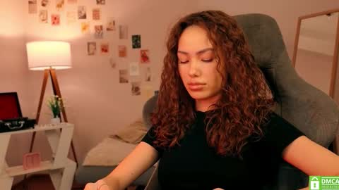 Lilly online show from October 22, 2025, 12:16 pm