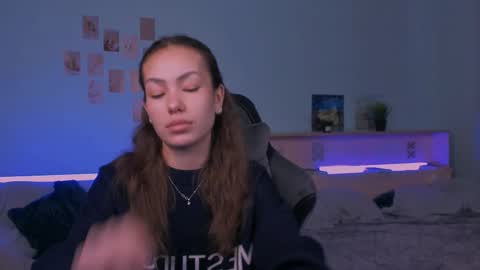 Lilly online show from November 29, 2025, 6:16 am