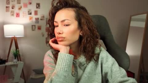 Lilly online show from December 17, 2025, 11:38 am