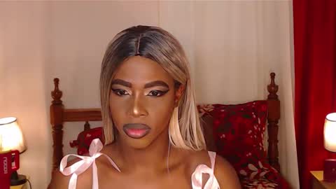 Snapshot of brandi_ross_ chatting on November 23, 2025, 1:44 pm Brandy online show from November 23, 2025, 1:44 pm