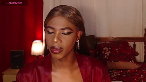 Snapshot of brandi_ross_ chatting on November 28, 2025, 7:16 pm Brandy online show from November 28, 2025, 7:16 pm