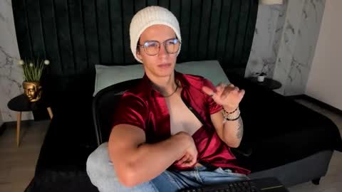 brandon_starkk online show from November 26, 2025, 11:55 am