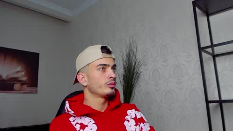 Snapshot of brandontatex chatting on January 13, 2025, 3:26 pm BrandonTateX online show from January 13, 2025, 3:26 pm