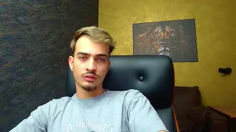 Snapshot of brandontatex chatting on September 9, 2025, 4:56 am BrandonTateX online show from September 9, 2025, 4:56 am