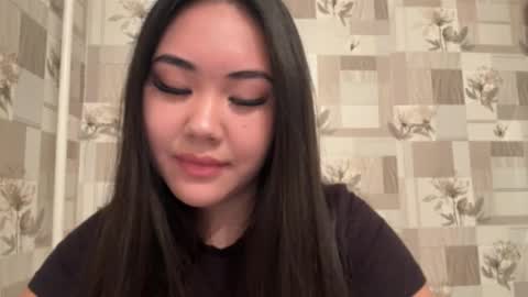 Snapshot of brandysveum chatting on September 28, 2025, 2:55 pm Aypril online show from September 28, 2025, 2:55 pm