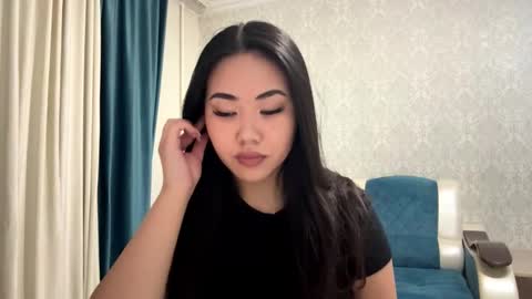 Snapshot of brandysveum chatting on October 16, 2025, 3:13 pm Aypril online show from October 16, 2025, 3:13 pm