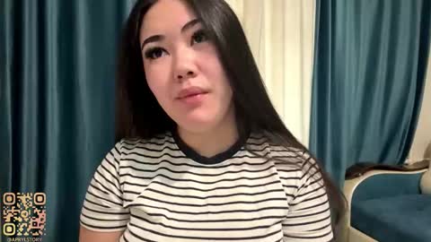 Snapshot of brandysveum chatting on November 1, 2025, 2:35 am Aypril online show from November 1, 2025, 2:35 am