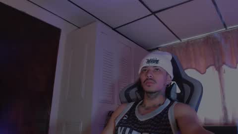 brasi_ online show from November 29, 2025, 3:59 pm