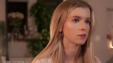 Snapshot of brave_journey chatting on October 8, 2025, 7:00 pm Eli online show from October 8, 2025, 7:00 pm