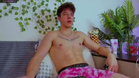 Johny Bravo online show from October 12, 2025, 12:59 pm