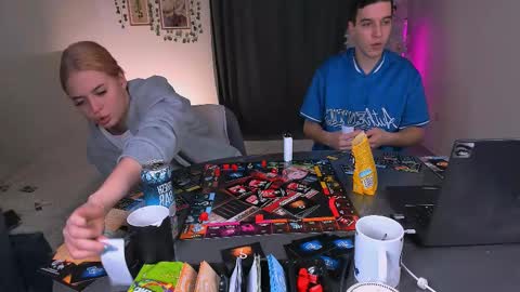 Snapshot of bravomaestro chatting on February 1, 2025, 3:19 am Johny Bravo online show from February 1, 2025, 3:19 am